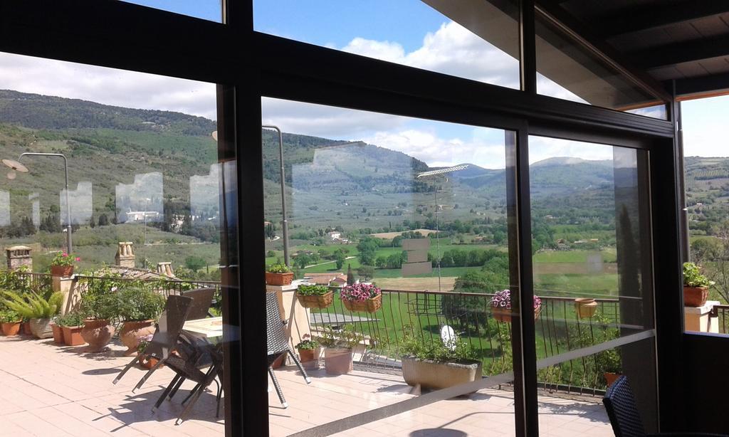 Albergo Il Cacciatore Spello Eksteriør billede