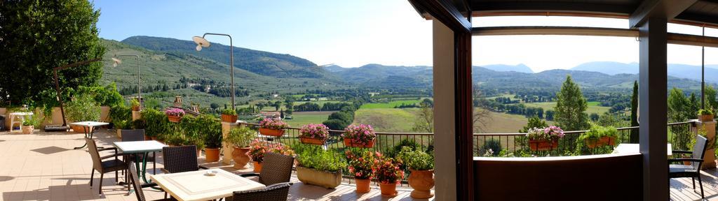 Albergo Il Cacciatore Spello Eksteriør billede